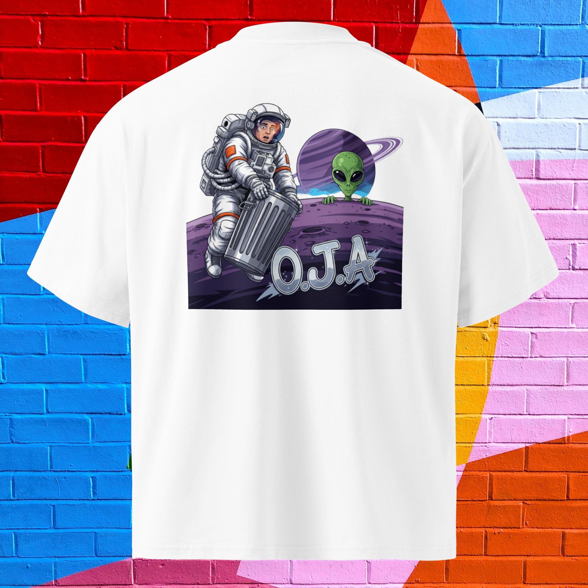 Camiseta Masculina orgânica oversized Perdido no Espaço - O.J.A BOARD